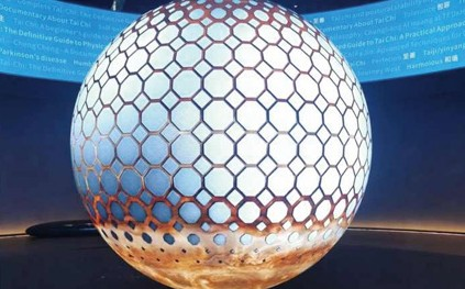 چگونه نقاط با ارزش اینستاگرام با نمایشگرهای LED با شکل سفارشی متمایز می شوند؟